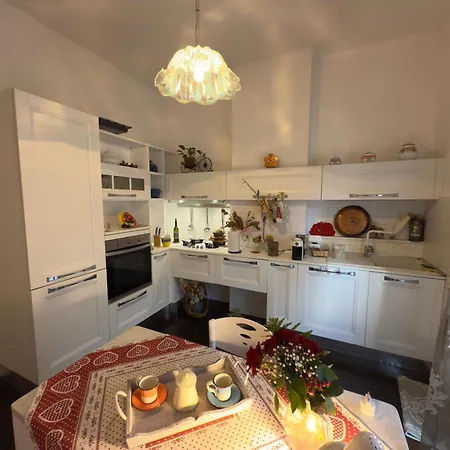 Holiday home La Parisienne